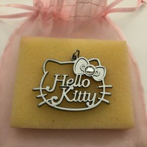 ✨BUNDLE ME✨Hello Kitty😻Sanrio Glittered Pendant